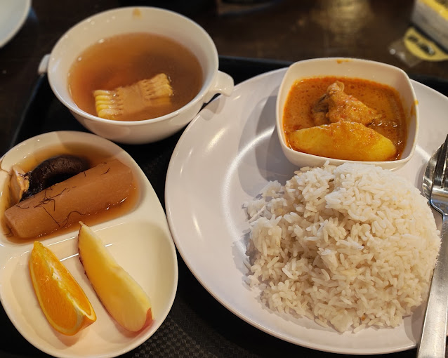Sam Kitchen 仨食堂 — Food, Ayer Itam, Pulau Pinang