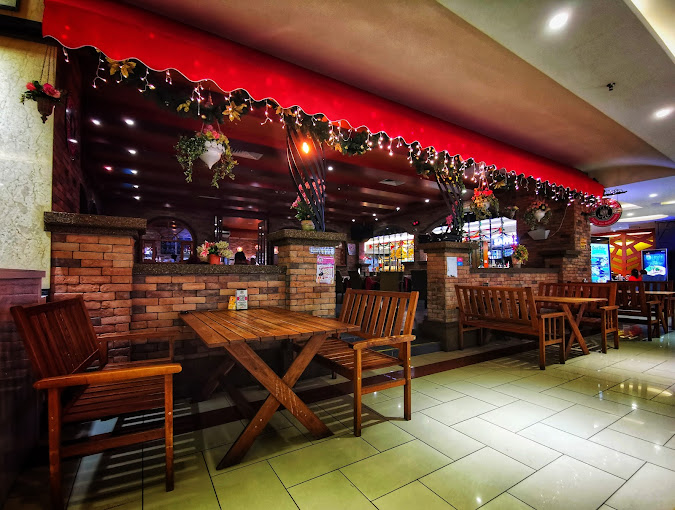 Pizzaiola — Environment, George Town, Pulau Pinang