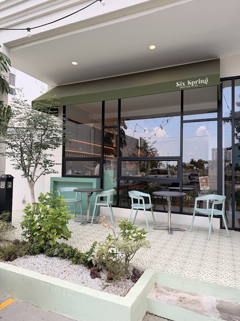 Six Spring Vegetarian Cafe — Environment, George Town, Pulau Pinang