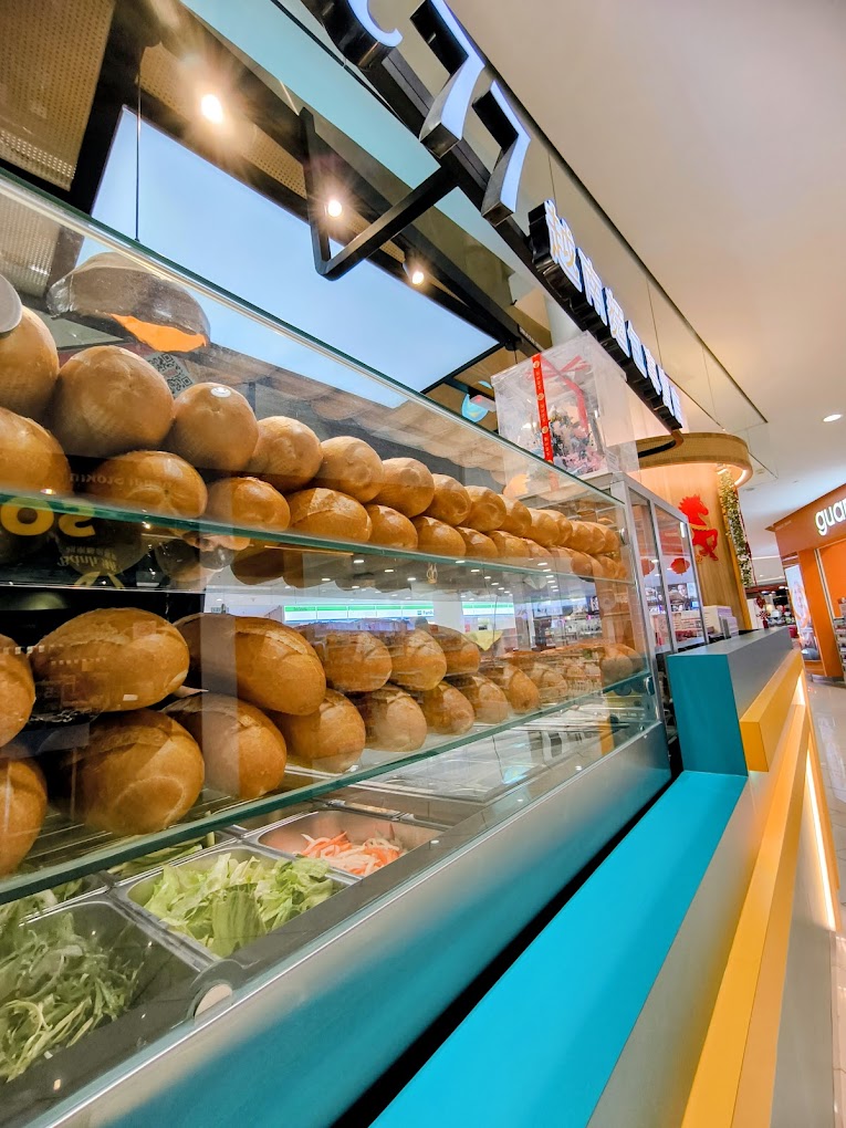 Banh Mi 77 Gurney Paragon Mall — Environment, George Town, Pulau Pinang