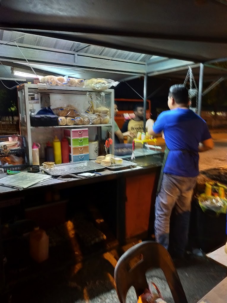 Fiez Planet Burger TMN Sutera — Environment, Perai, Pulau Pinang