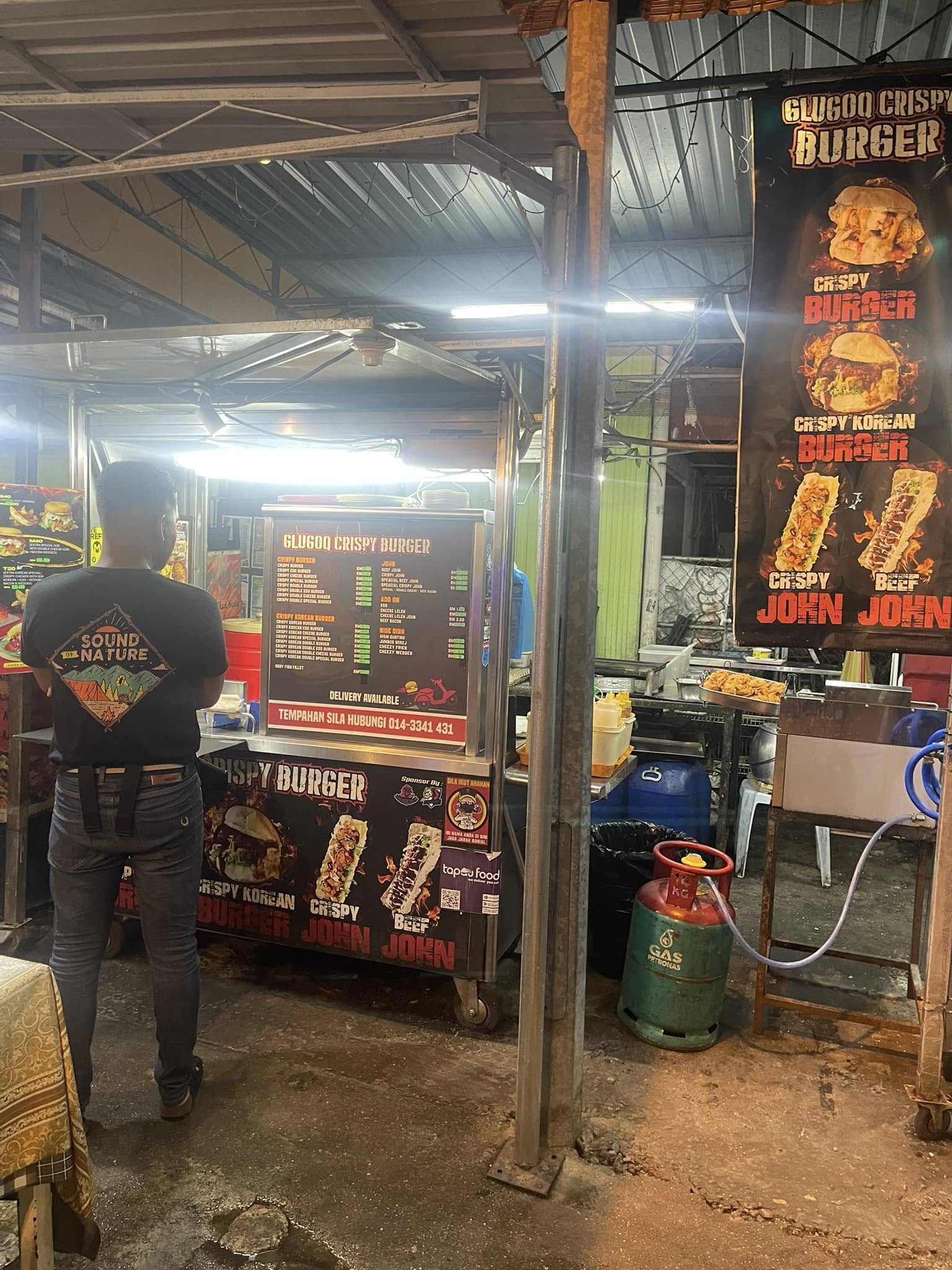 Glugoq Crispy Burger — Environment, Gelugor, Pulau Pinang