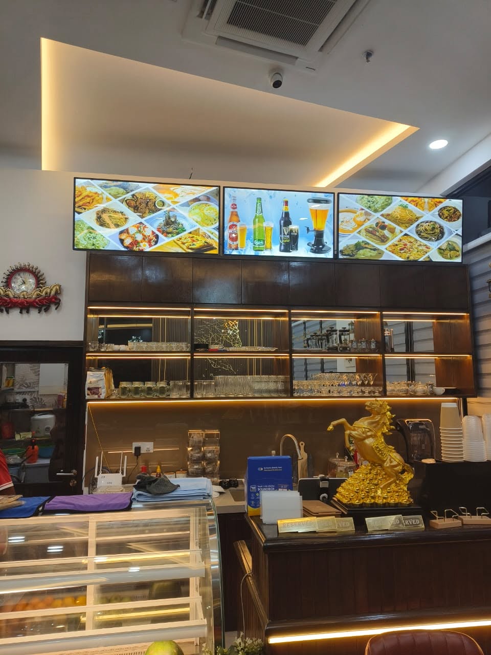Golden Horse Restaurant — Environment, George Town, Pulau Pinang