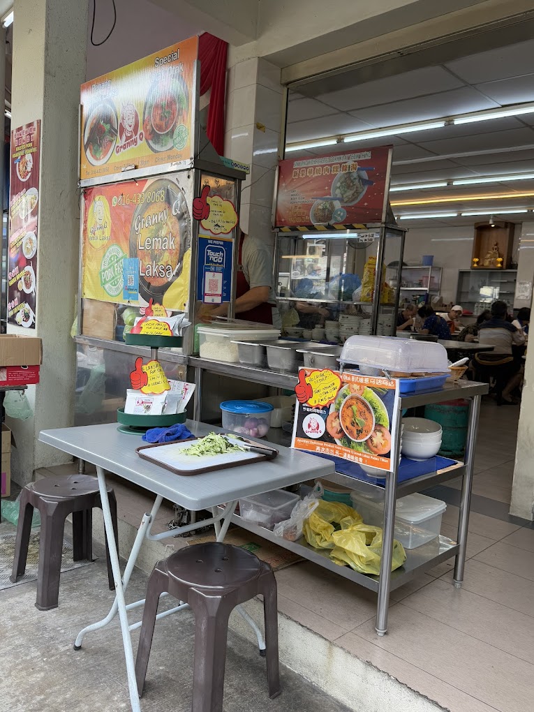 Granny Q Lemak Laksa — Environment, George Town, Pulau Pinang