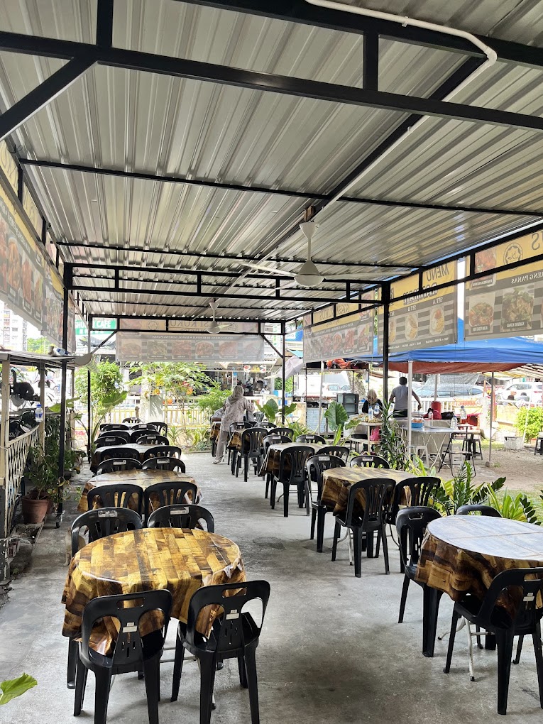 Nasi Kukus Sg Pinang — Environment, Jelutong, Pulau Pinang