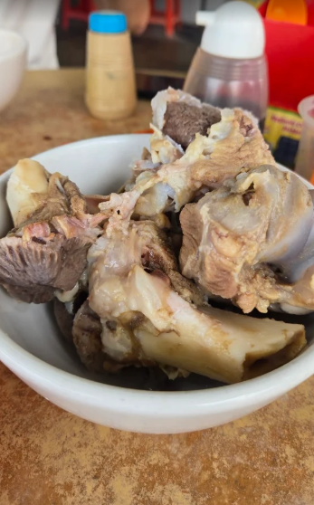 Permatang Tinggi Kuey Tiow Soup 峇冬丁宜粿条汤 — Food, Bukit Mertajam, Pulau Pinang