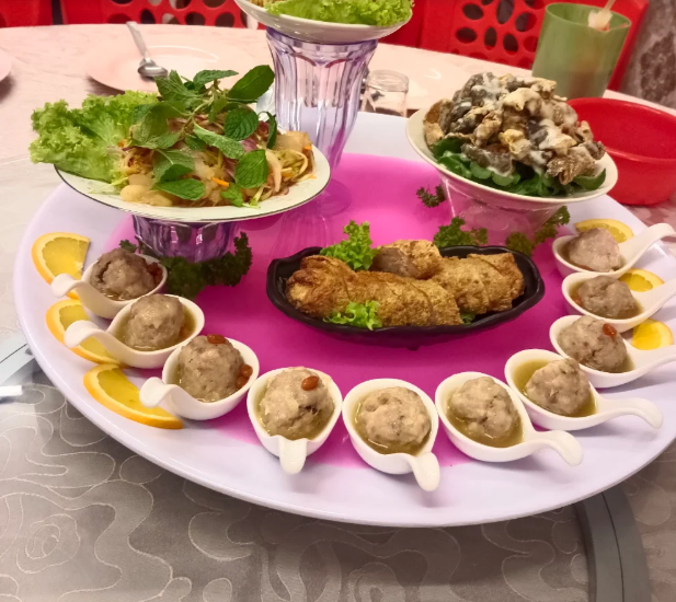 初吃館Chor 11 Enterprise — Food, Bukit Mertajam, Pulau Pinang