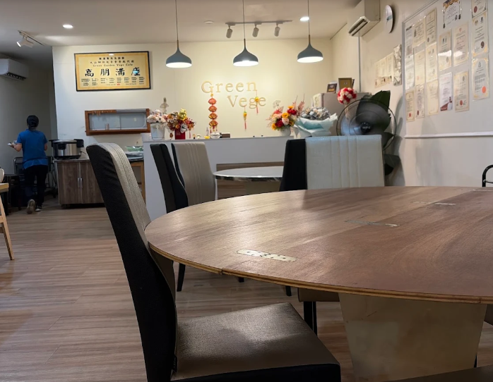 Green Garden Vege Cafe 大山脚绿苑素食餐厅 — Environment, Bukit Mertajam, Pulau Pinang