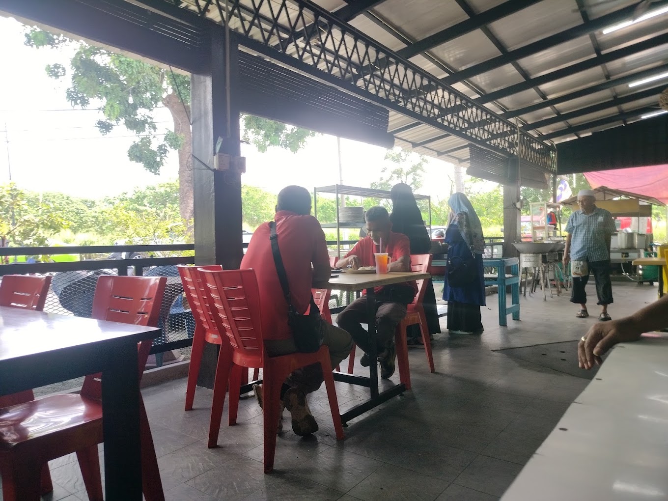 Kedai Makanan Dan Minuman Panas Azhar Bin Ahmad — Environment, Bukit Mertajam, Pulau Pinang