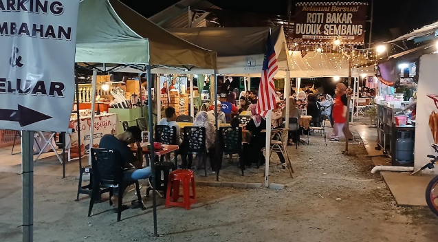 Warung 9 Beradik  Tanah Liat