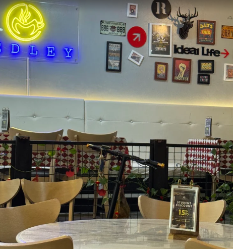 MedLey Signature Cafe 《魅力食舍》 — Environment, Bukit Mertajam, Pulau Pinang