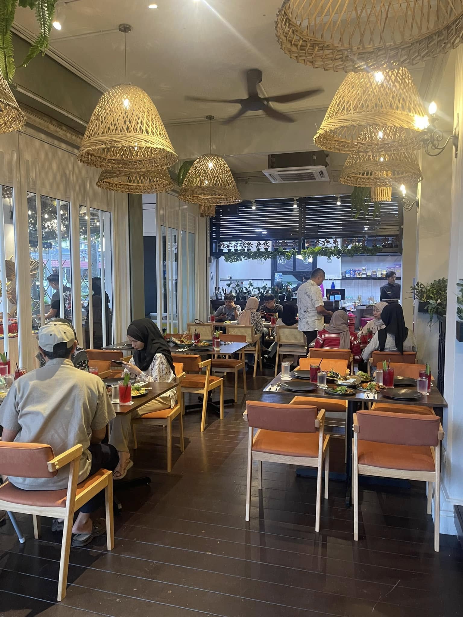 Selaseh Restaurant — Environment, Bukit Mertajam, Pulau Pinang