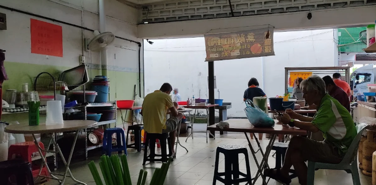 无嫡福建面 @ Taman Selamat — Environment, Bukit Mertajam, Pulau Pinang