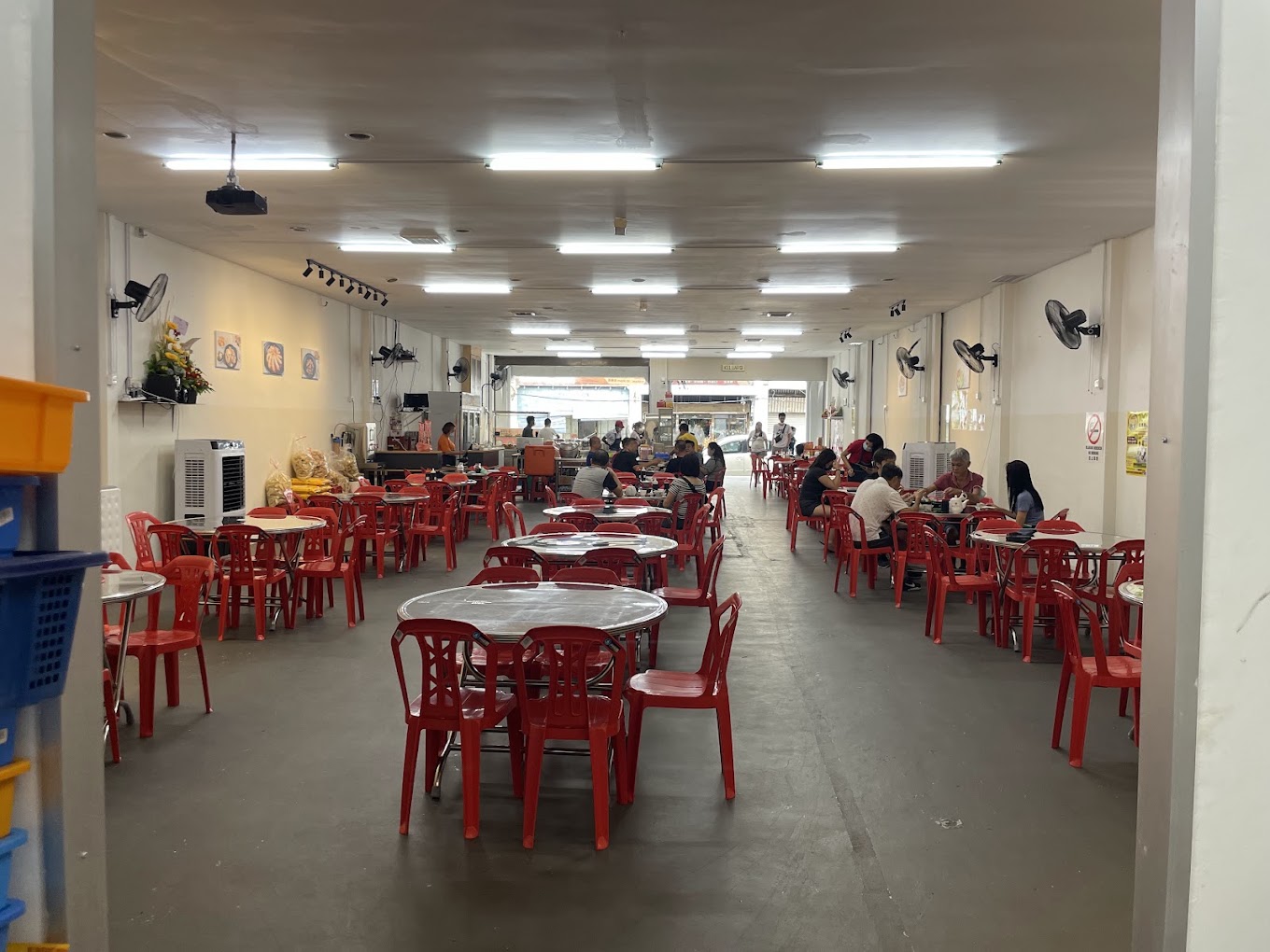 名扬祖传药膳肉骨茶 BENG YONG BAK KUT TEH RESTAURANT — Environment, Bukit Mertajam, Pulau Pinang