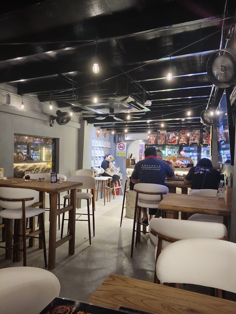 Stay Up 不晚 — Environment, Bukit Mertajam, Pulau Pinang