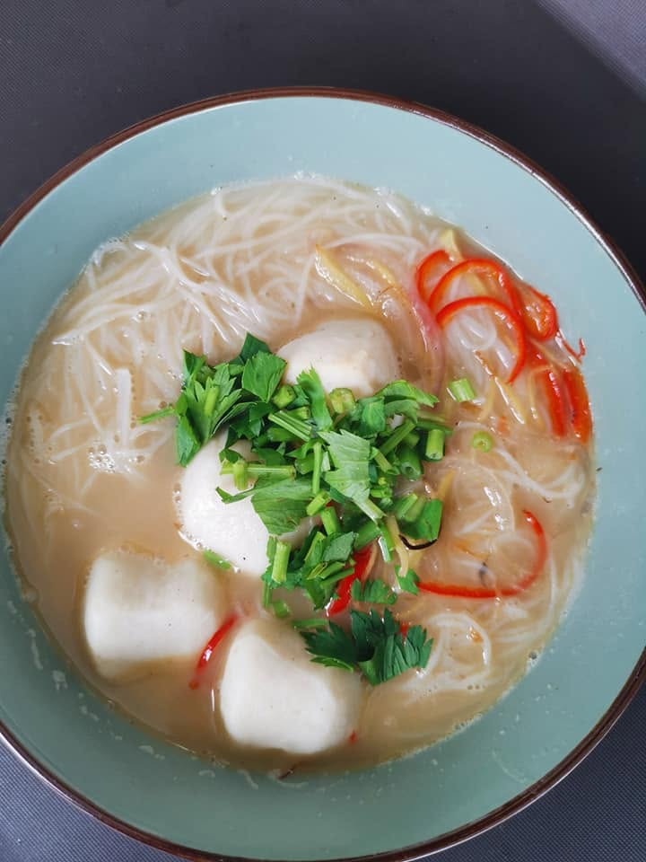 丰盛啦啦米粉FengShengLala（新时代分行） — Food, Bukit Mertajam, Pulau Pinang