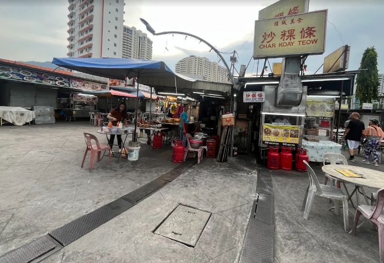 Anjung Gurney Hawker