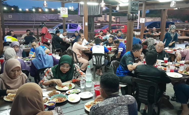 Asam Pedas Arowana — Environment, Permatang Pauh, Pulau Pinang