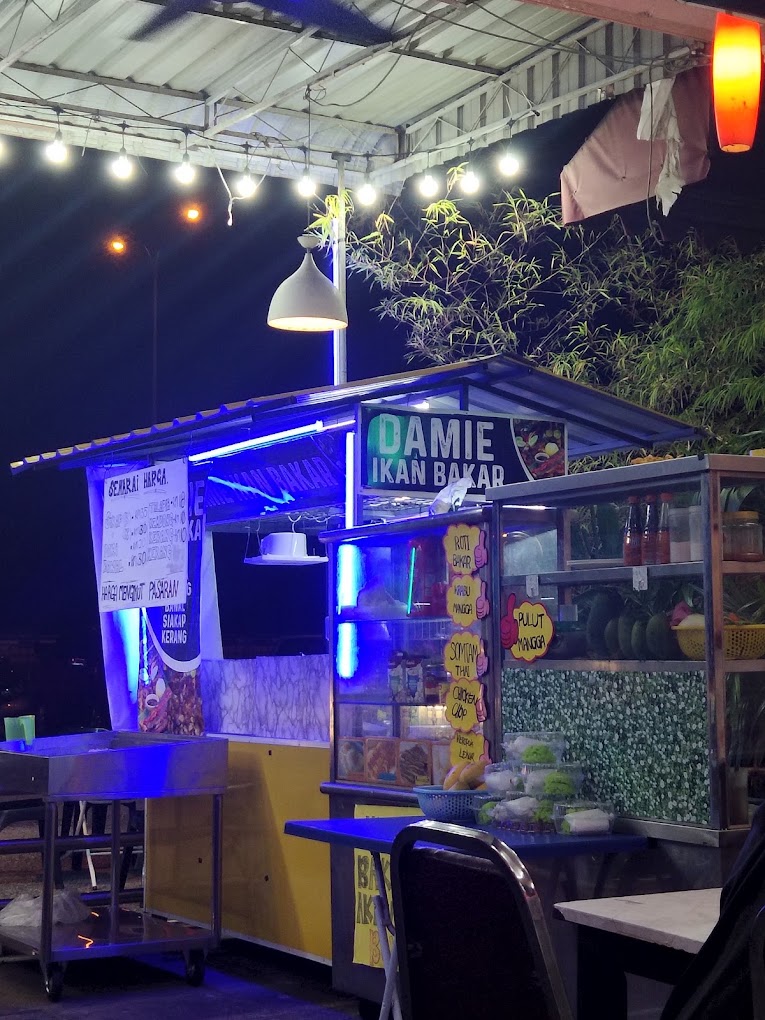 Tomyam Kelapa Damie — Environment, Kepala Batas, Pulau Pinang