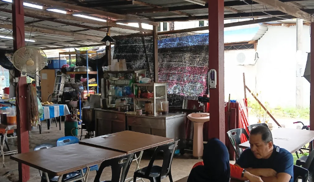 Nasi Lemak Pokok Cherry — Environment, Butterworth, Pulau Pinang