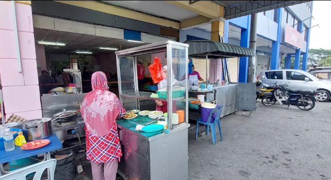 Pak Lah Roti Canai — Environment, Kepala Batas, Pulau Pinang