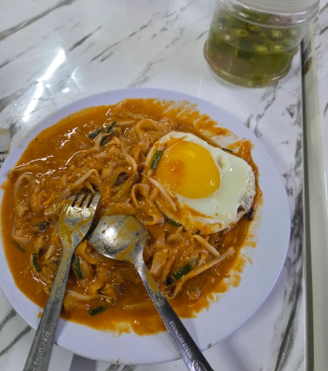 Ari Char Kuey Teow Bertam Permai — Food, Kepala Batas, Pulau Pinang