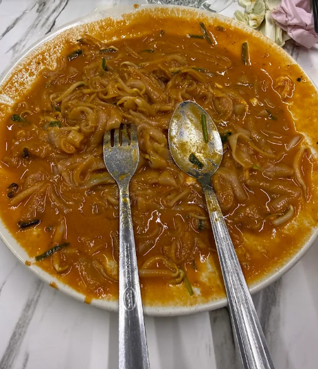 Ari Char Kuey Teow Bertam Permai — Food, Kepala Batas, Pulau Pinang