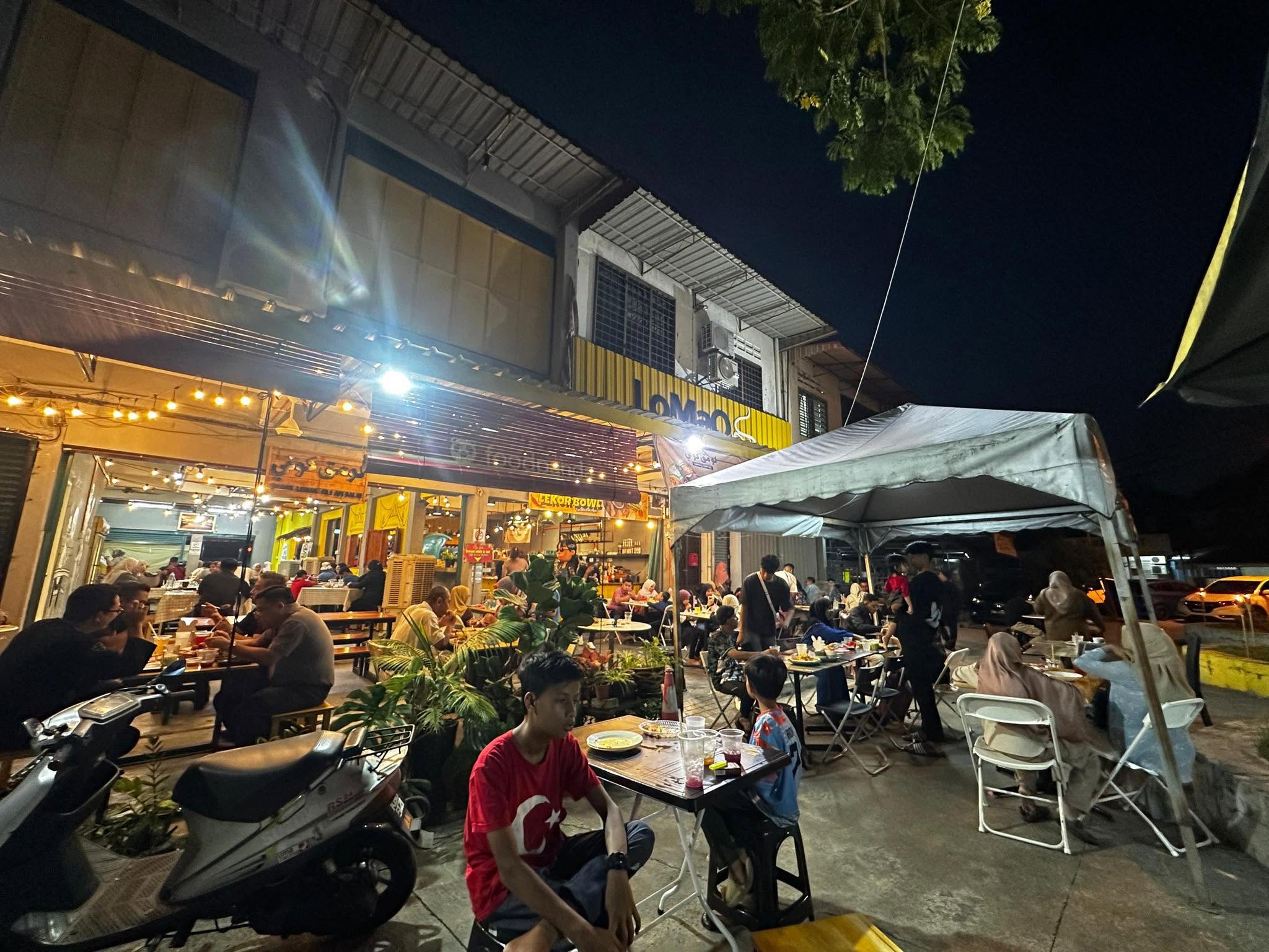Lomaq Coffee — Environment, Perai, Pulau Pinang