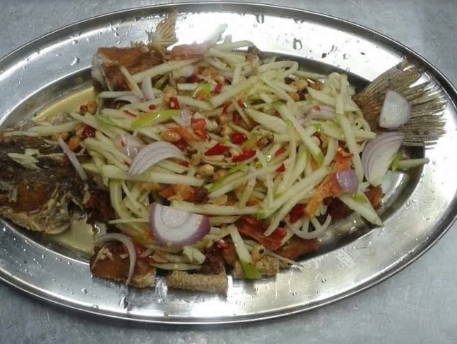 AUTHENTIC CHONG THAI CUISINE 钟泰泰式煮炒 — Food, Butterworth, Pulau Pinang