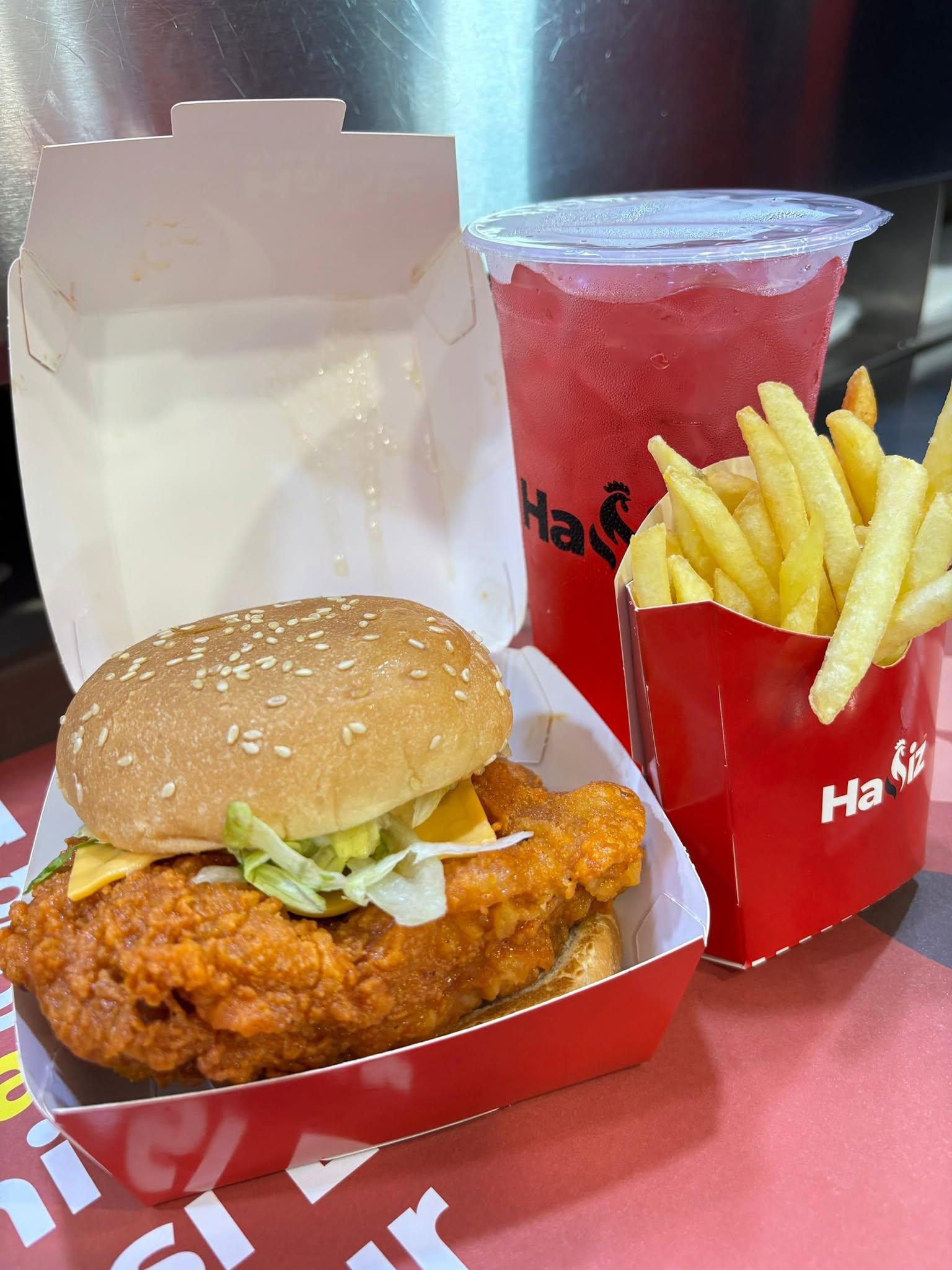 Hafiz Crispy Fried Chicken Bertam — Food, Kepala Batas, Pulau Pinang
