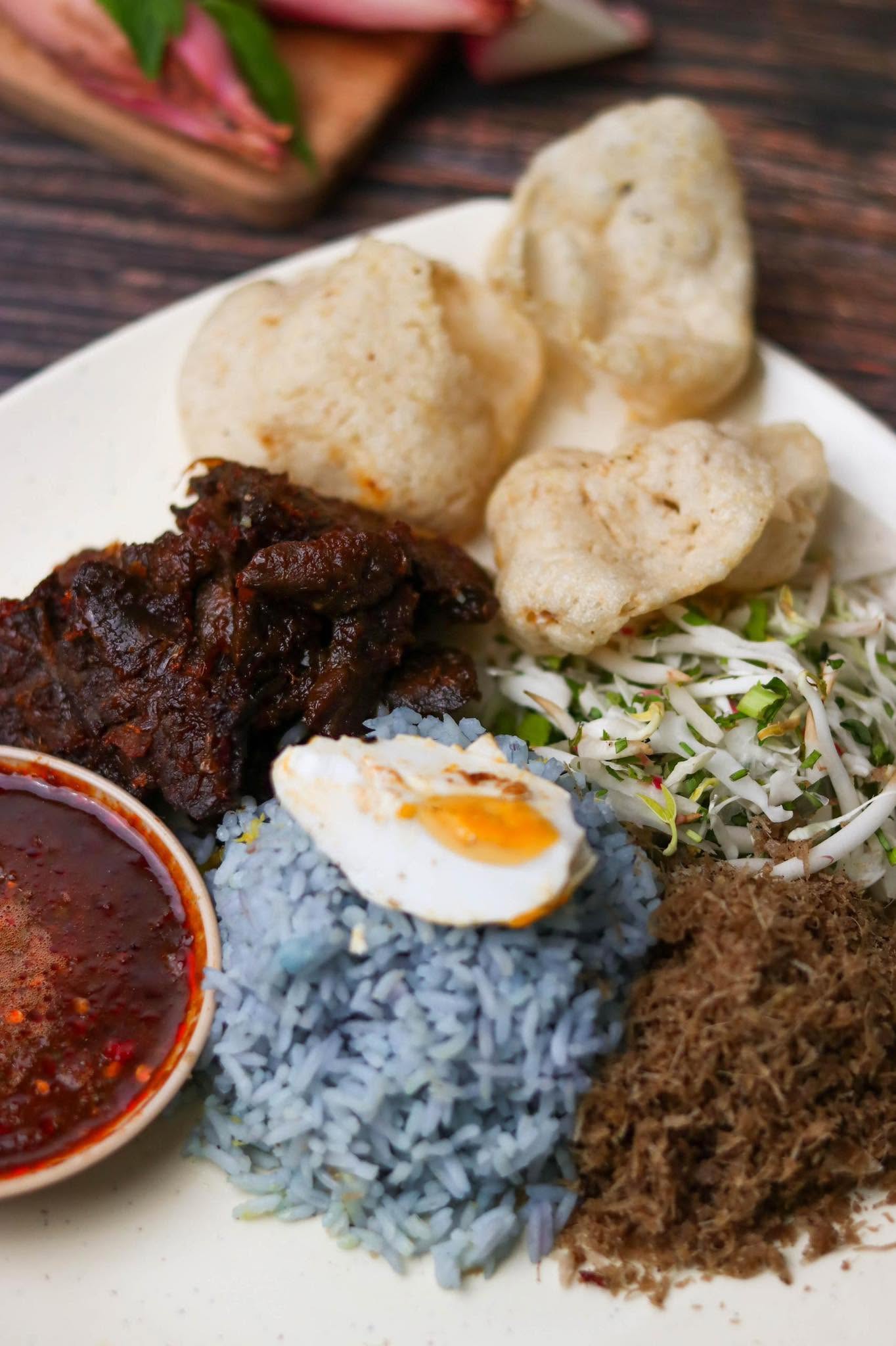 Kakwan Selera Pantai Timur Bertam — Food, Kepala Batas, Pulau Pinang