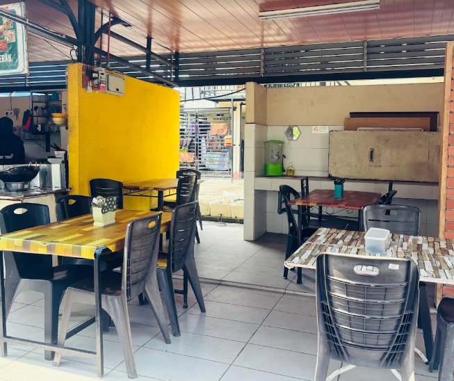 Gerai Kak Lina -Laksa dan Nasi Berlauk — Environment, Perai, Pulau Pinang