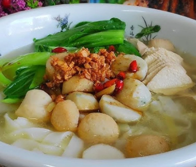 Gerai Kak Lina -Laksa dan Nasi Berlauk — Food, Perai, Pulau Pinang
