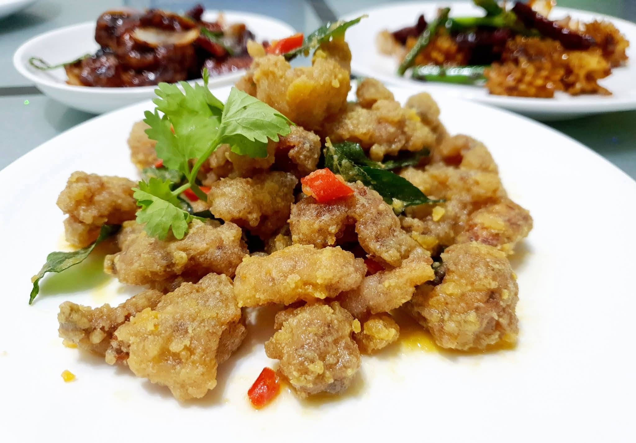 Lee Kitchen • 中餐厅 • Raja Uda — Food, Butterworth, Pulau Pinang