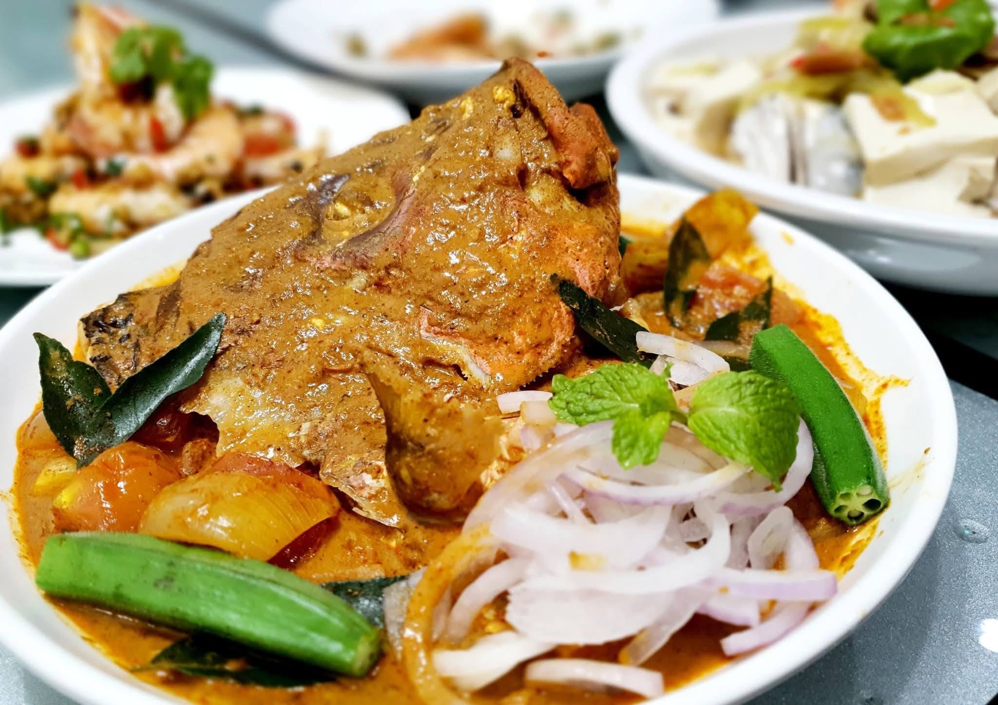 Lee Kitchen • 中餐厅 • Raja Uda — Food, Butterworth, Pulau Pinang