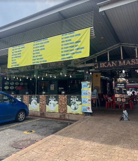 D'Ann Cafe — Environment, Kepala Batas, Pulau Pinang