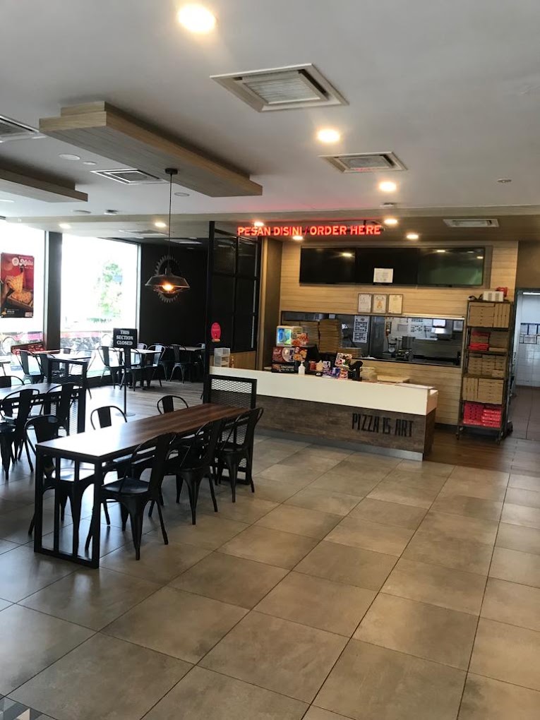 Pizza Hut Delivery Bertam — Environment, Kepala Batas, Pulau Pinang