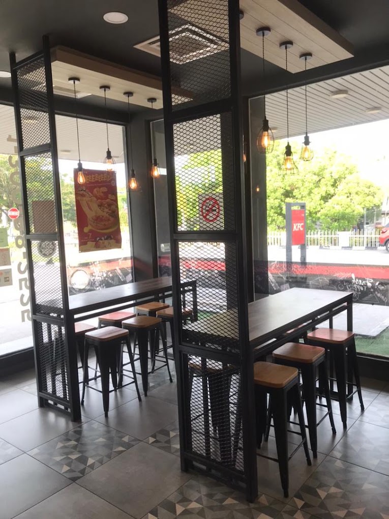 Pizza Hut Delivery Bertam — Environment, Kepala Batas, Pulau Pinang