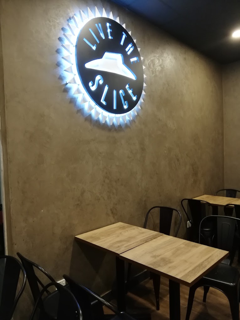 Pizza Hut Delivery Bertam — Environment, Kepala Batas, Pulau Pinang