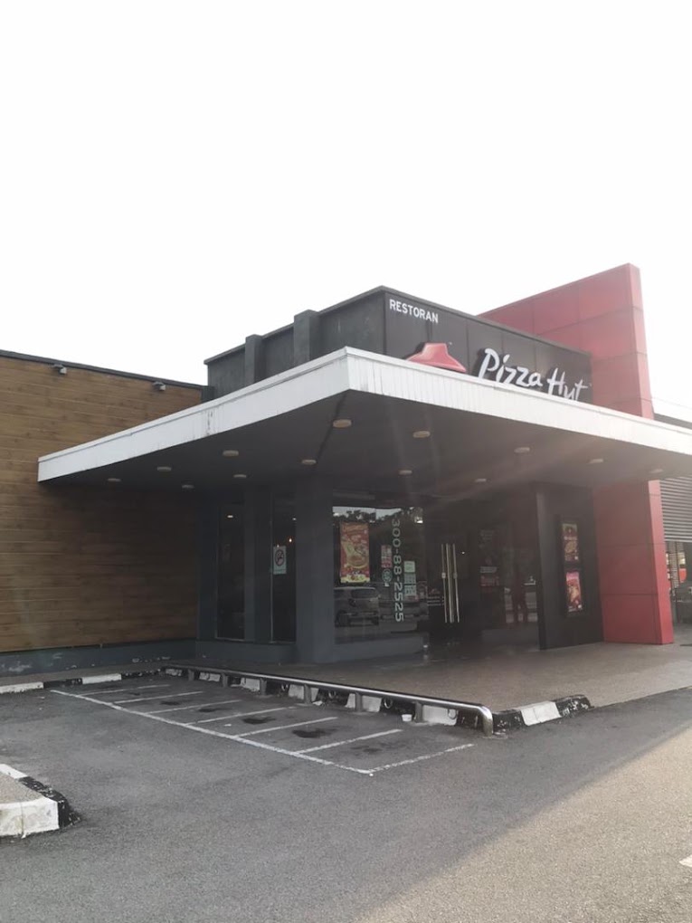 Pizza Hut Delivery Bertam — Environment, Kepala Batas, Pulau Pinang