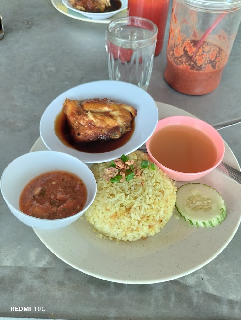 Pak Mat Bihun Sup Lahar Kepar — Food, Kepala Batas, Pulau Pinang