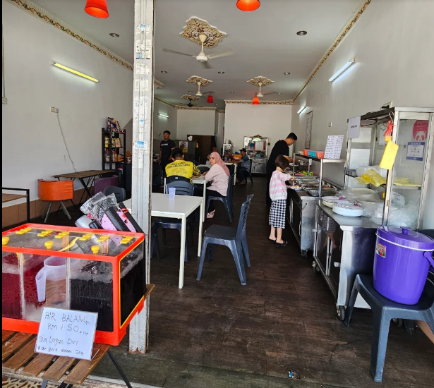 Sibling Library Cafe — Environment, Kepala Batas, Pulau Pinang