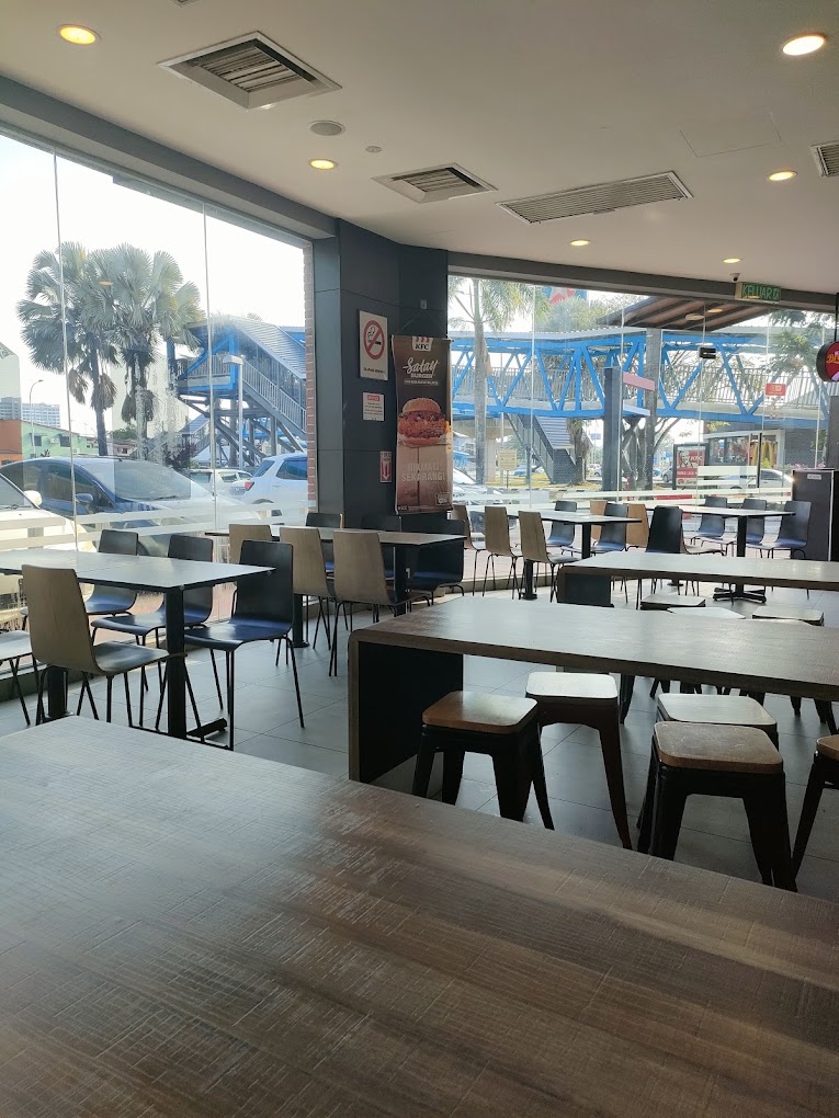 KFC Petronas Seberang Jaya DT — Environment, Perai, Pulau Pinang