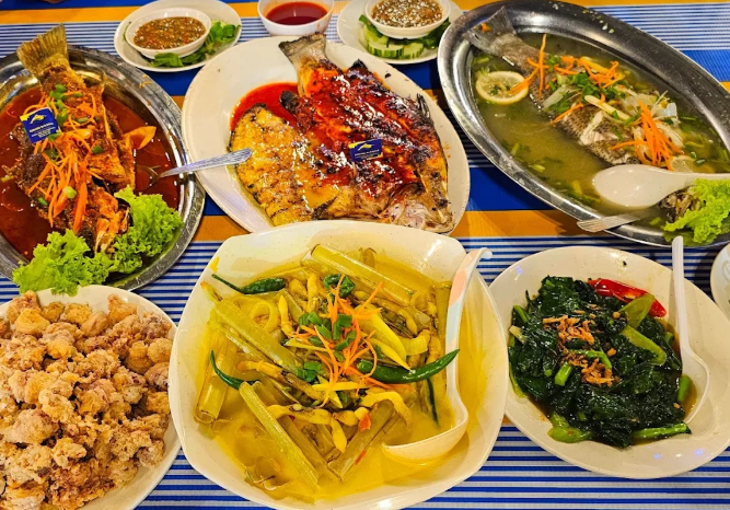 Adrianna Ikan Bakar @ Sg Dua Butterworth — Food, Butterworth, Pulau Pinang