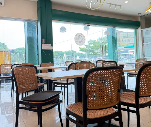 NASI LEMAK AYAM DARA BERTAM — Environment, Kepala Batas, Pulau Pinang