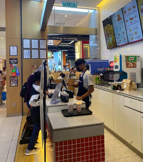 4Fingers Crispy Chicken @ Sunway Carnival Mall — Environment, Seberang Jaya, Pulau Pinang