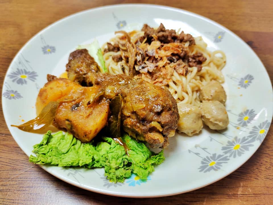 Restoran Shi Wei • 思味美食馆 — Food, Butterworth, Pulau Pinang