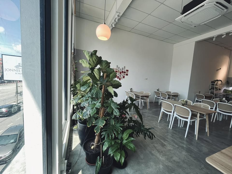 Jonnis Pasta & More — Environment, Butterworth, Pulau Pinang