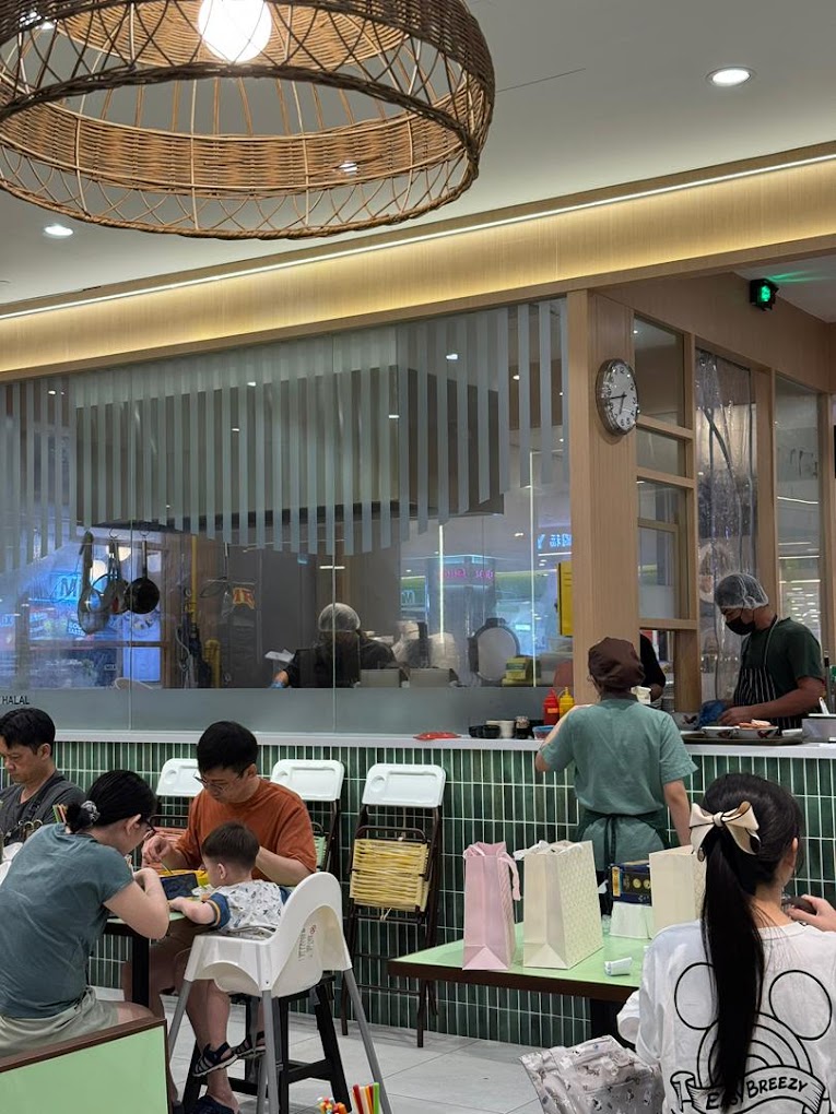 GDGN Vintage Cuisine 廣東姑娘 SUNWAY CARNIVAL MALL — Environment, Perai, Pulau Pinang