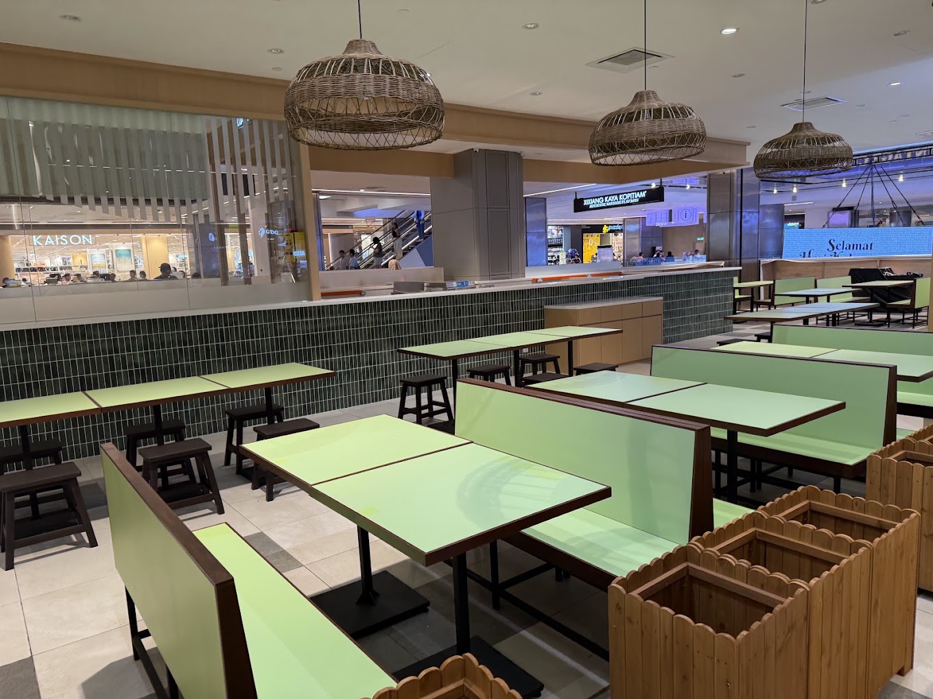 GDGN Vintage Cuisine 廣東姑娘 SUNWAY CARNIVAL MALL — Environment, Perai, Pulau Pinang